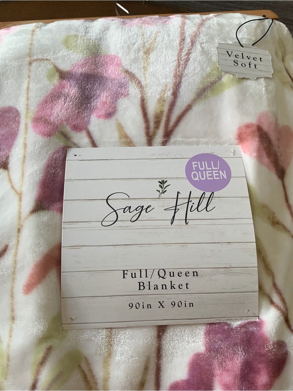 NWT Velvet Soft Floral Blanket - Pink & Cream